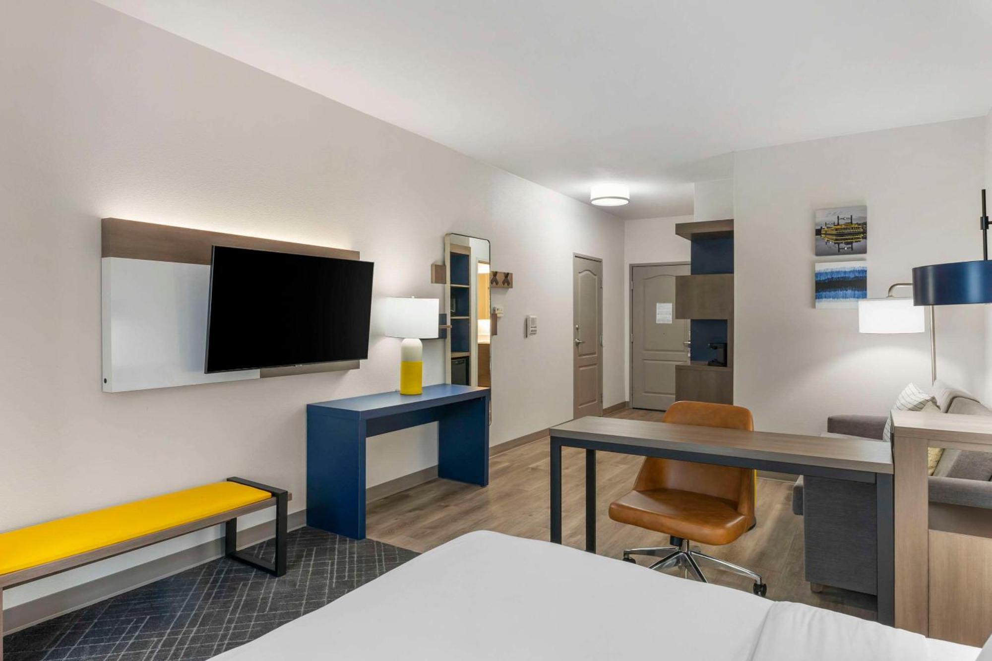 Comfort Suites Елгін Екстер'єр фото